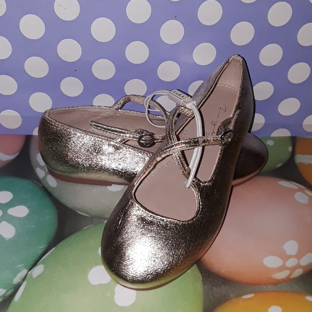 Beautiful Zara girl Gold  flat ballerina shoes